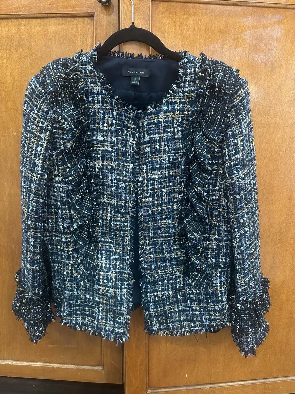 Ann Taylor Navy Blue Tweed Ruffle Trim Fringe Jacket Size 10